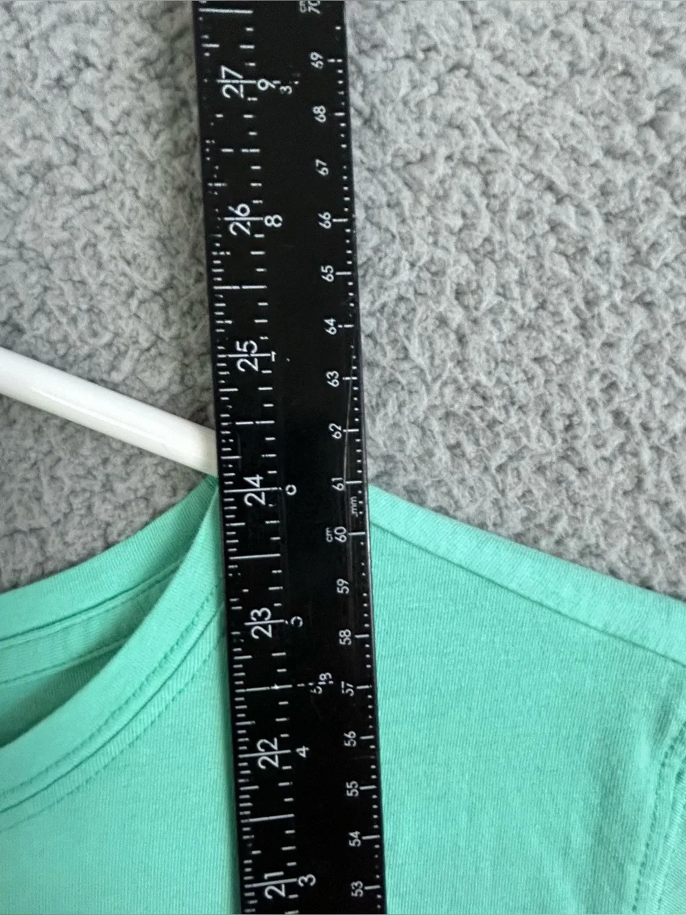 Women’s Vineyard Vines Mint Pocket Tee with Whale Logo size XS